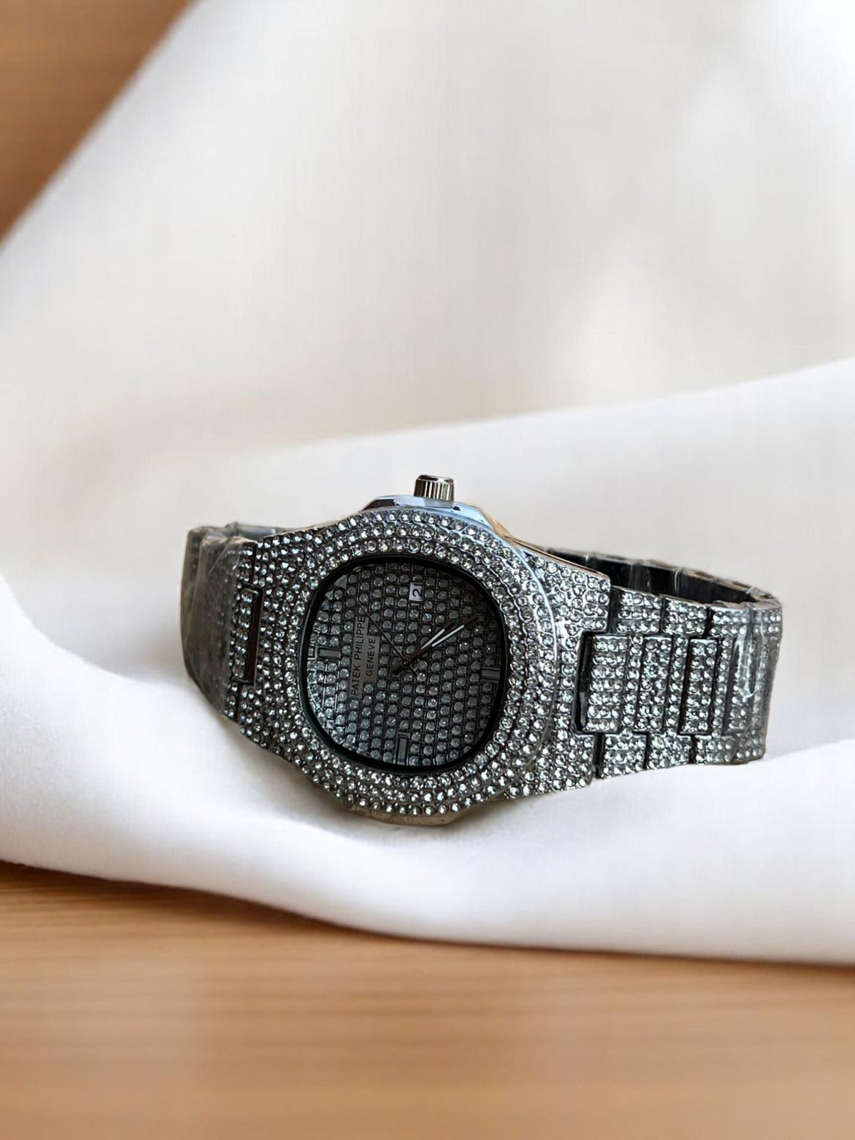 Wakewrest 001 Diamond Watch